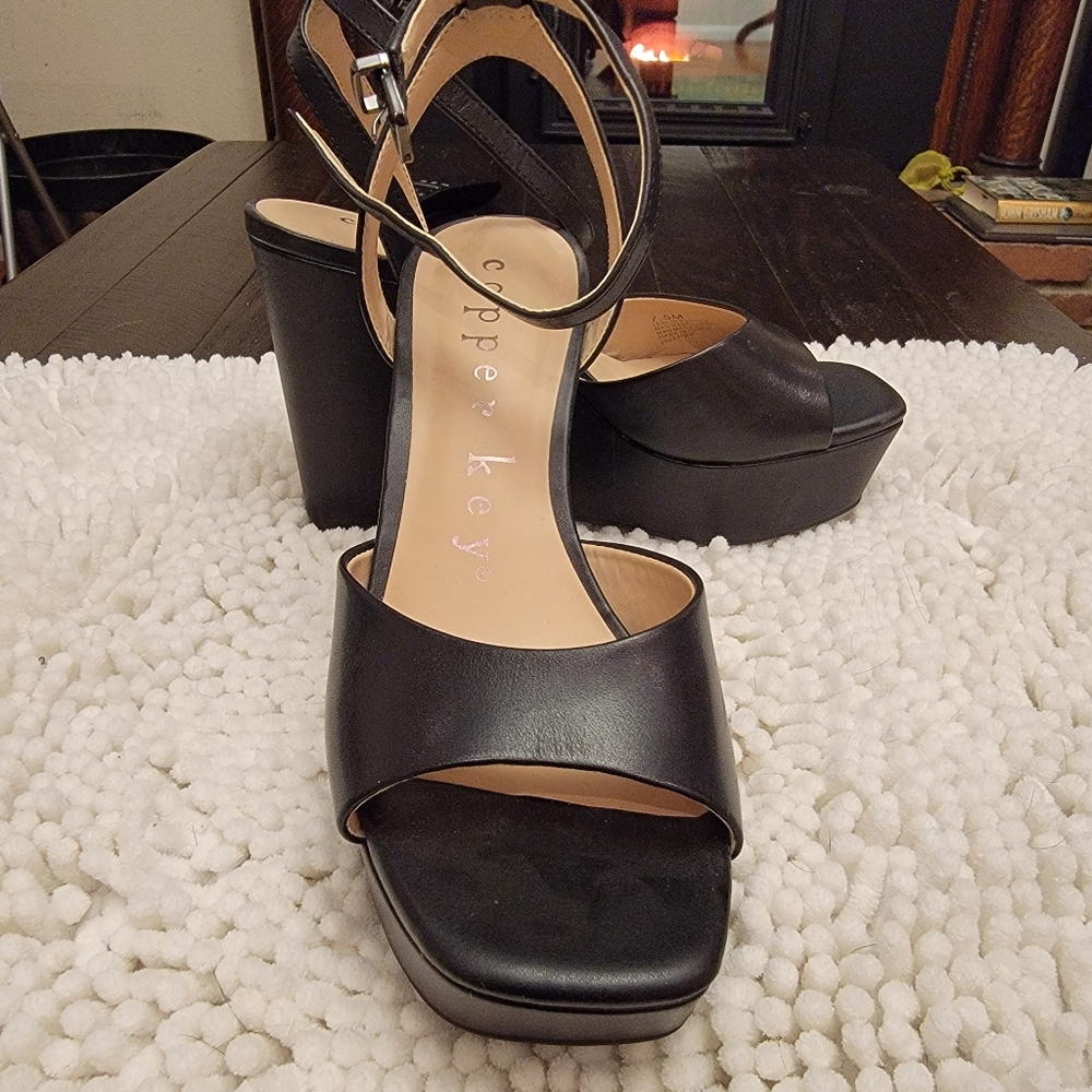 Beautiful black platform wedges